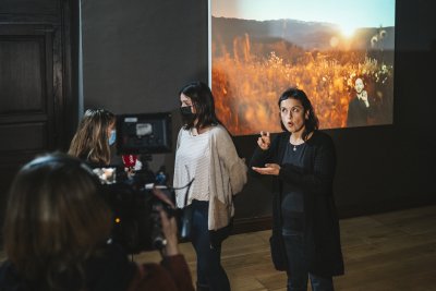 Presentacion con interprete de lengua de signos