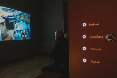 Icono de lengua de signos en la exposicion